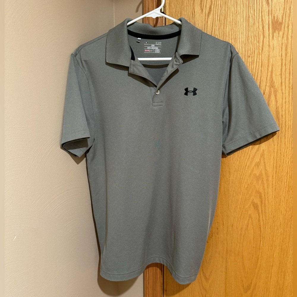 Under Armour‎ Gray Loose Fit Polo Shirt. Men’s Small. - Picture 2 of 4